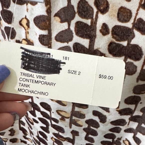 Chico's Travelers Tan and Black Patterned Tank Top NWT - Picture 5 of 8